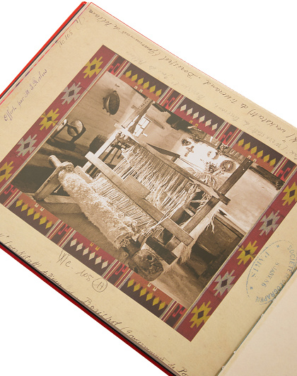 Книга The Hope Chest. Ukrainian Treasures - Зображення №4