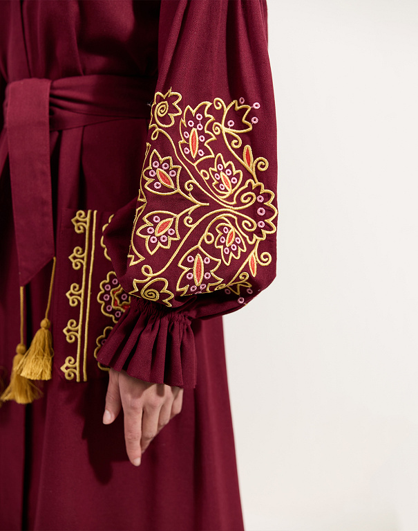 Wild Cherry maxi dress in burgundy linen - Image #7