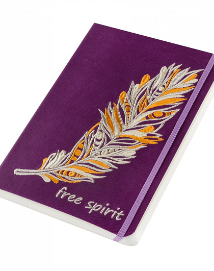 Блокнот з вишитою пір'їною Free spirit у палітурці з екошкіри - Зображення №1